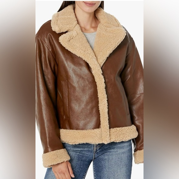 Levi’s ladies faux leather Sherpa- lined moto jacket - Picture 3 of 4